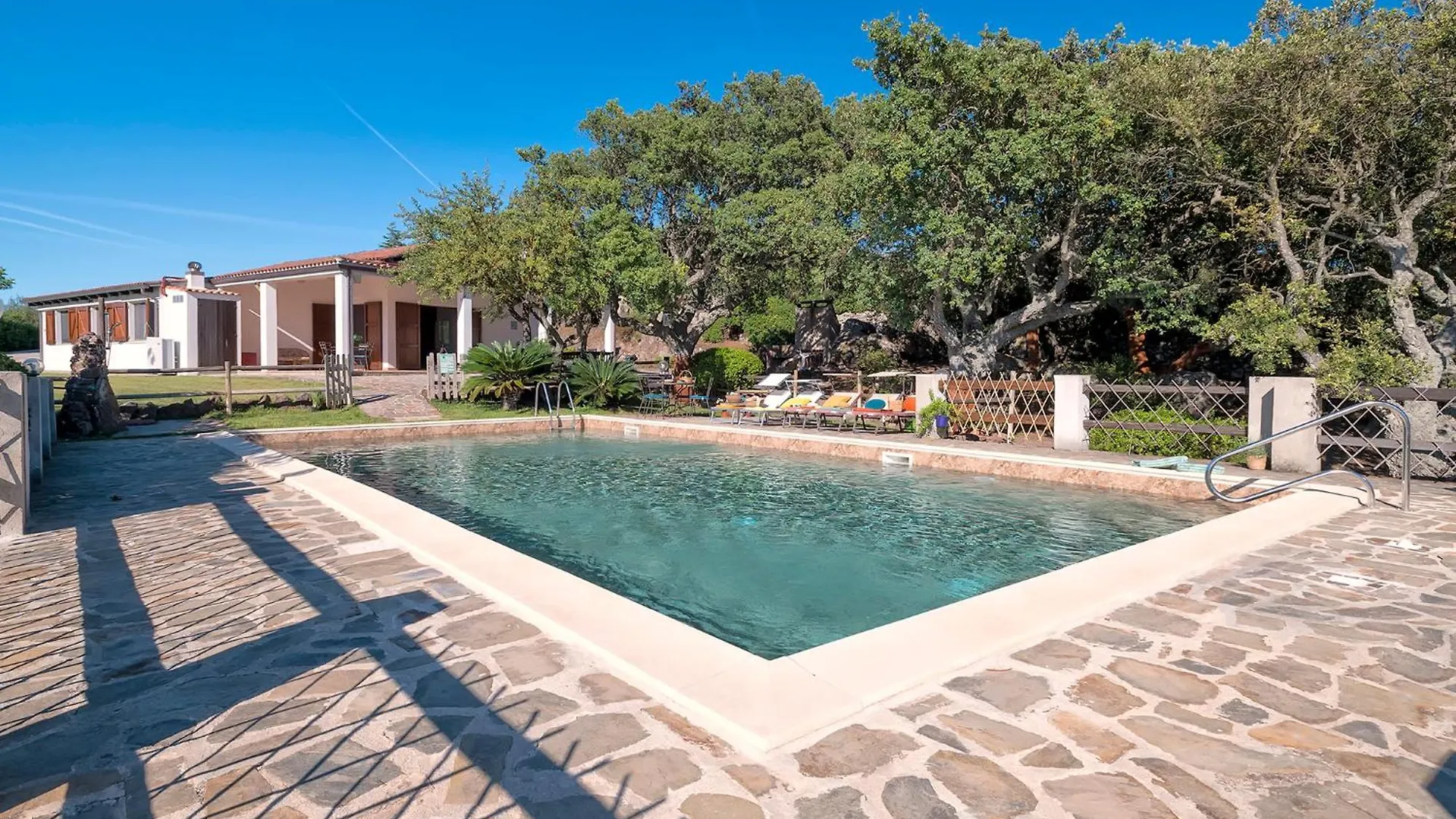 Villa Olive Tree, Immersa Nella Natura Per Relax E Quiete Putifigari 意大利